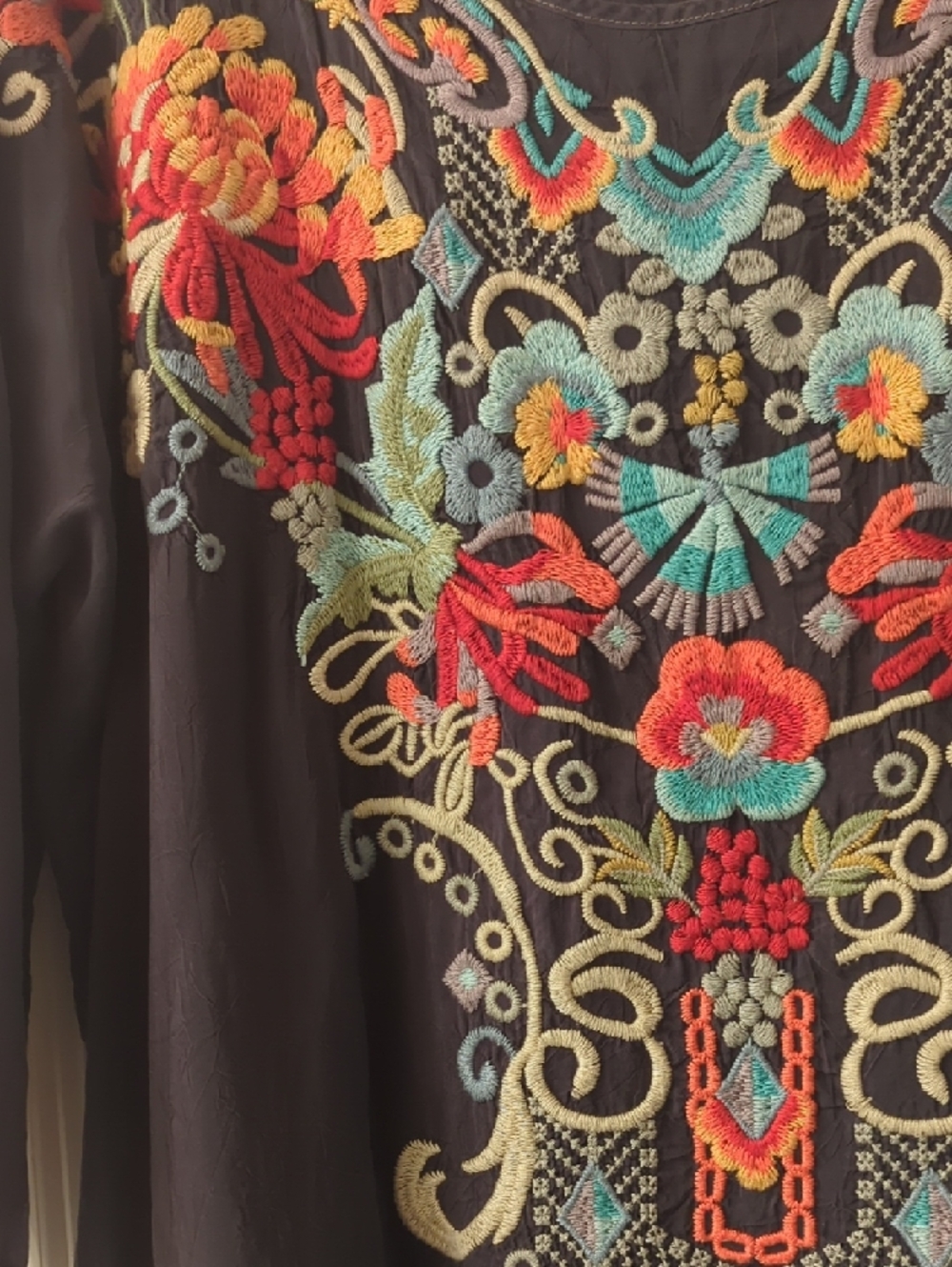 Johnny Was Dark Grey Tunic with Multicolor Floral Embroidery - Picture 3 of 3